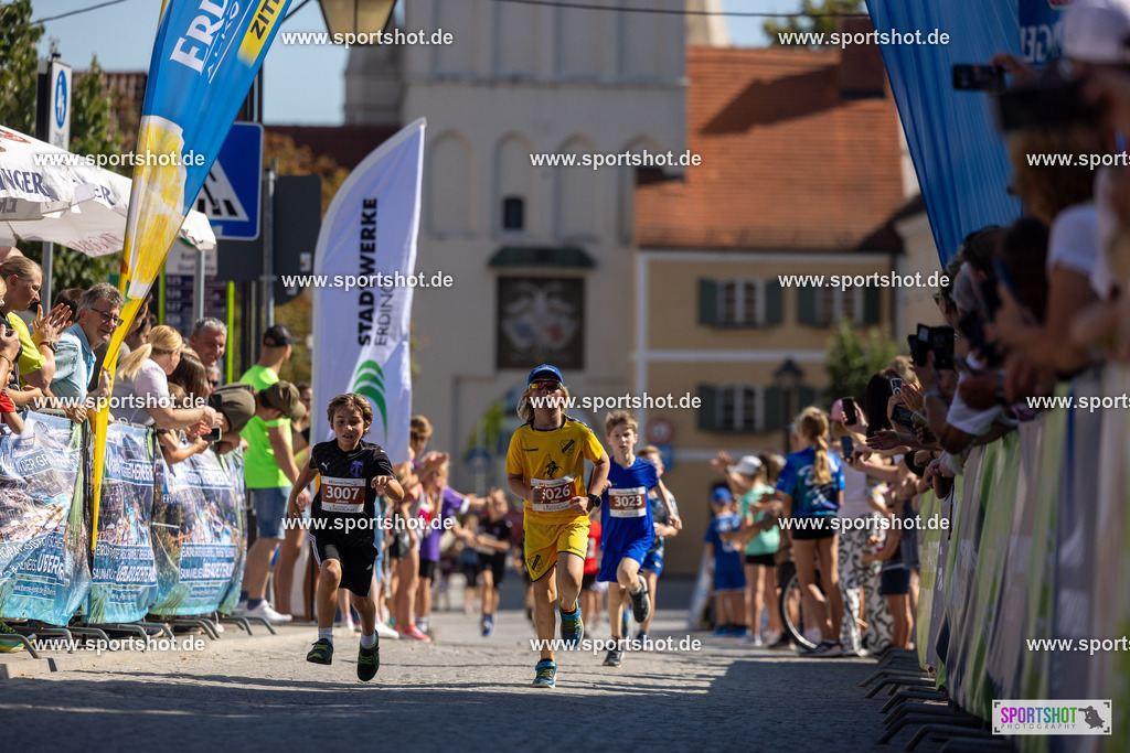 VJ__3204 | Stadtlauf Erding 2025 #stadtlauferding #erdingstadtlauf #stadtlauf_erding #laufmotivation #trisporterding #yourpictrs #sportshot_your_pictrs