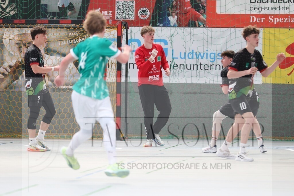 2H2A1175 | Tanja Sommer - TS Sportfotografie - Realisiert mit Pictrs.com