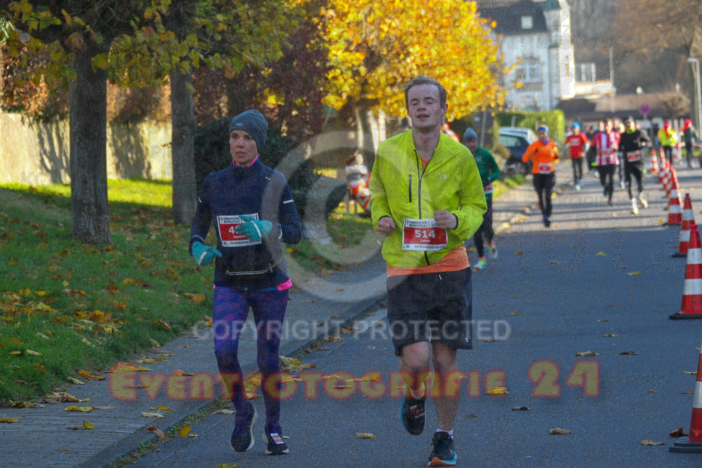 241201_1229_EV4_2661 | Sportfotografie im Rhein-Sieg Kreis, Köln, Bonn, NRW, Rheinland Pfalz, Hessen, etc. Unser Tätigkeitsfeld umfasst den Laufsport vom Volkslauf über den Marathon, Duathlon, Triathon bis zum Ultralauf wie Kölnpfad Ultra oder Schindertrail.