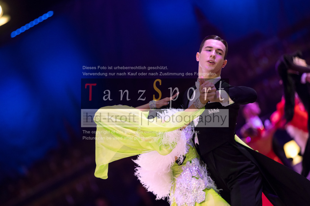 20241215_WDSF_Int_Open_Std-Riga-9291 | Tanzsportbilder, Standardtanz, Lateintanz, WDSF, DTV, LTVB, dancecomp, goc, hessen tanzt, blaues band der spree, walzer, tango, wiener walzer, slowfox, quickstepp, samba, rumba, cha-cha-cha, paso doble. jive, hd-kroft photography, turniertanzsport