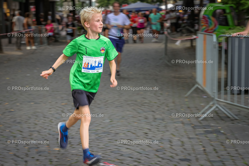 Altstadtlauf Koeln; Koeln, 19.08.22 | Impressionen vom Altstadtlauf Koeln am 19.08.22 in Koeln (Nordrhein-Westfalen). 