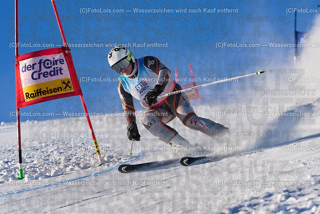 ALP3806_MASTERS-Cup_GS-C Damen_Popp Michaela | (C)FotoLois.com, Alois Spandl. FIS Masters-Cup Wildschönau, Giant Slalom auf der Piste Schatzberg GS, Siegerehrung auf dem Dorfplatz Niederau, Sa 13. Januar 2024.