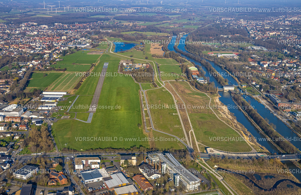 Hamm240305053 | Luftbild, Flugplatz Hamm Lippewiesen, Flugzeuge und Hallen mit Solardach, Fluss Lippe und Datteln-Hamm-Kanal, Kläranlage Hamm Mattenbecke, Stadtbezirk Heessen, Hamm, Ruhrgebiet, Nordrhein-Westfalen, Deutschland