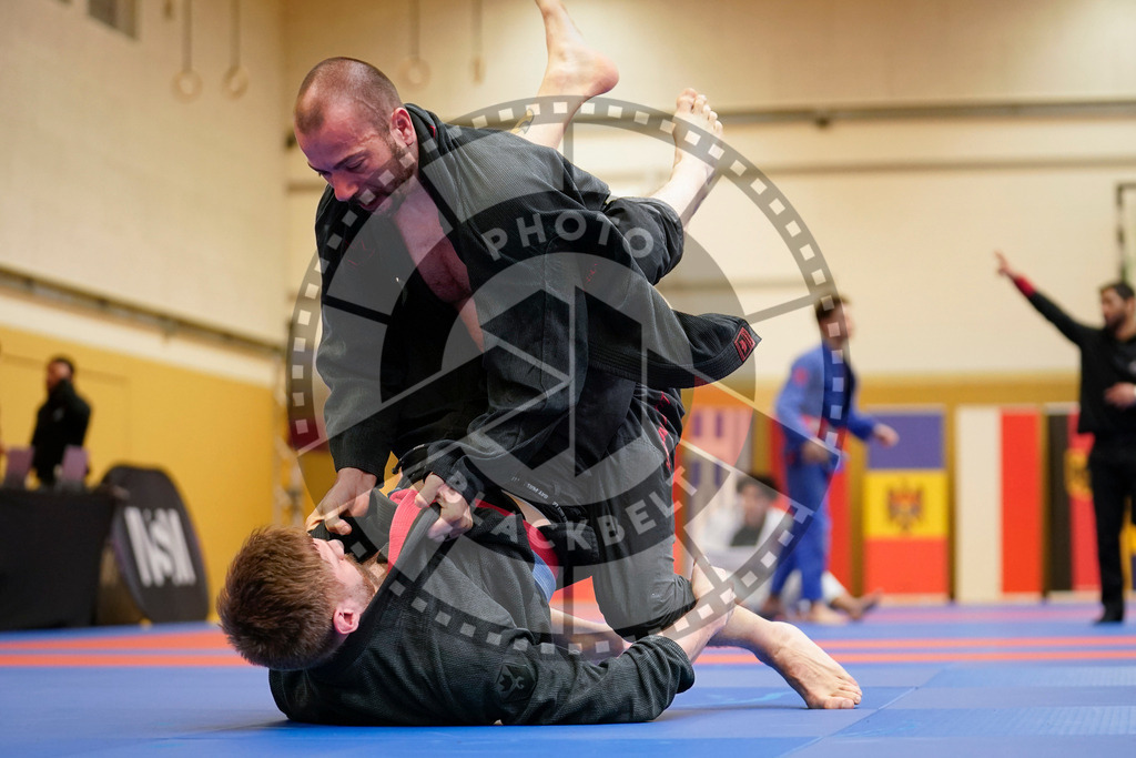 20240203PBB06416 | Fighters compete during the Brazilian Jiu-Jitsu Championship of the AJP Tour in Maintal by Frankfurt am Main, Germany, on February 2, 2024.