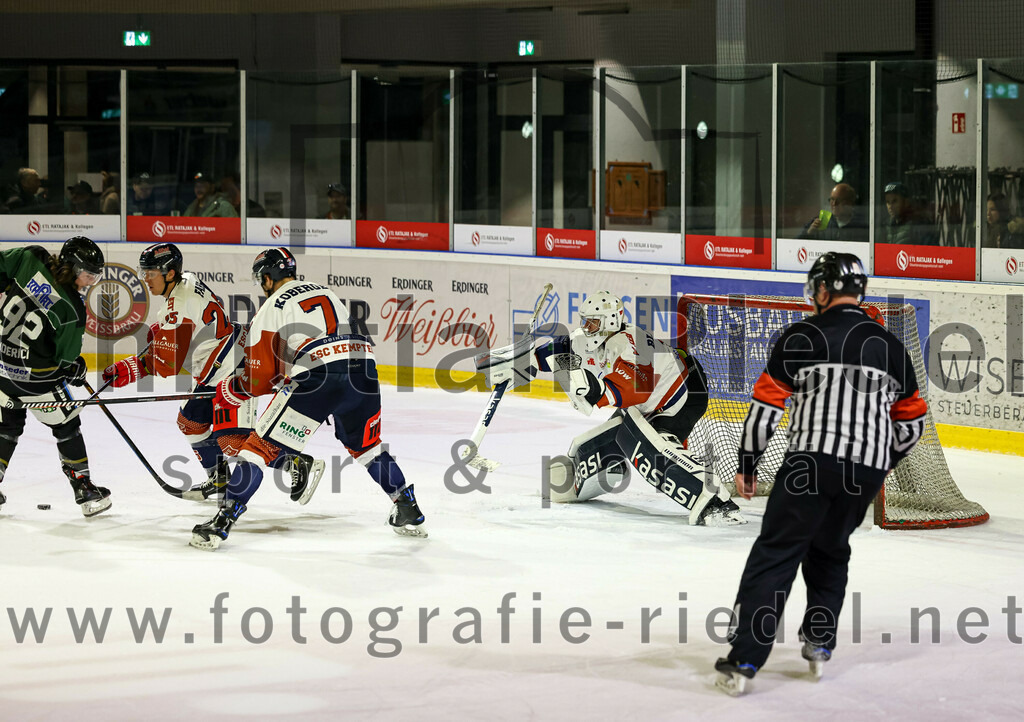 2022-10-23_125_TSV_Erding_gegen_ESC_Kempten | Erding, Deutschland, 23.10.2022:
Eishockey, Bayernliga 2022 / 2023, 7. Spieltag, TSV Erding gegen ESC Kempten, Endergebnis: 

Foto: Christian Riedel / fotografie-riedel.net