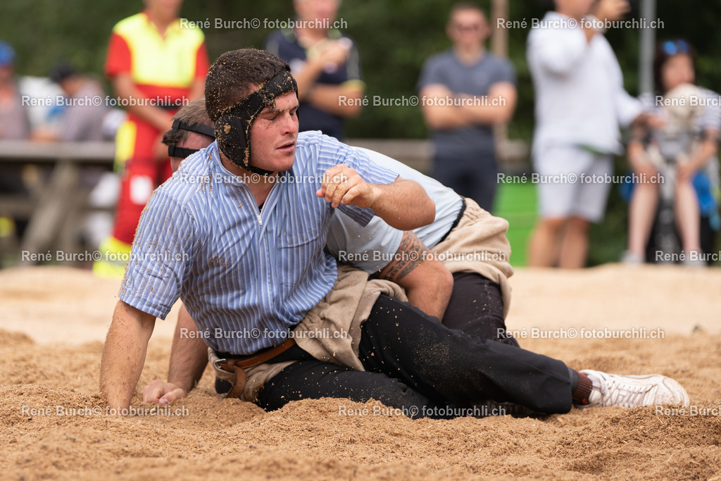 DSC00405-2 | René Burch leidenschaftlicher Fotograf aus Kerns in Obwalden.  Hier finden sie Sport, Landschaft und Natur Fotografie.
 - Realisiert mit Pictrs.com