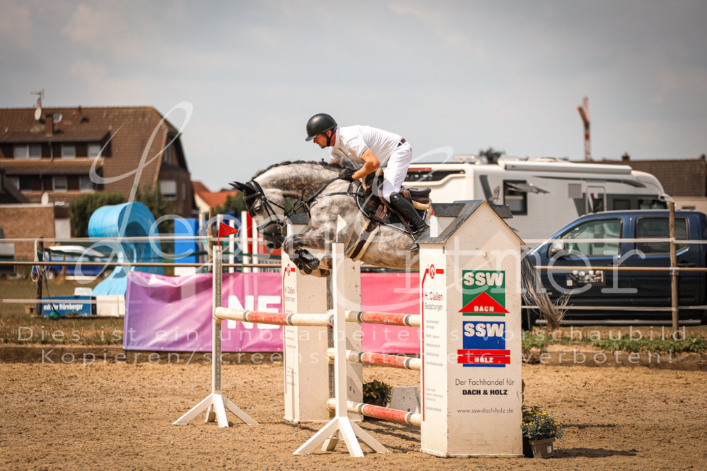 23.SaSpL00143 | Leoni Ertmer Photography - Realisiert mit Pictrs.com