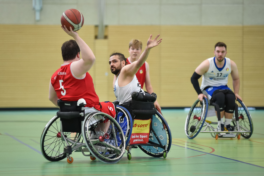 2024-03-17-0709 | #, RSKV Tübingen vs. BG Baskets Hamburg, Rollstuhlbasketball 2. Bundesliga, Saison 2023/24, 17.03.2024
Foto: Ralph Kunze - Realisiert mit Pictrs.com