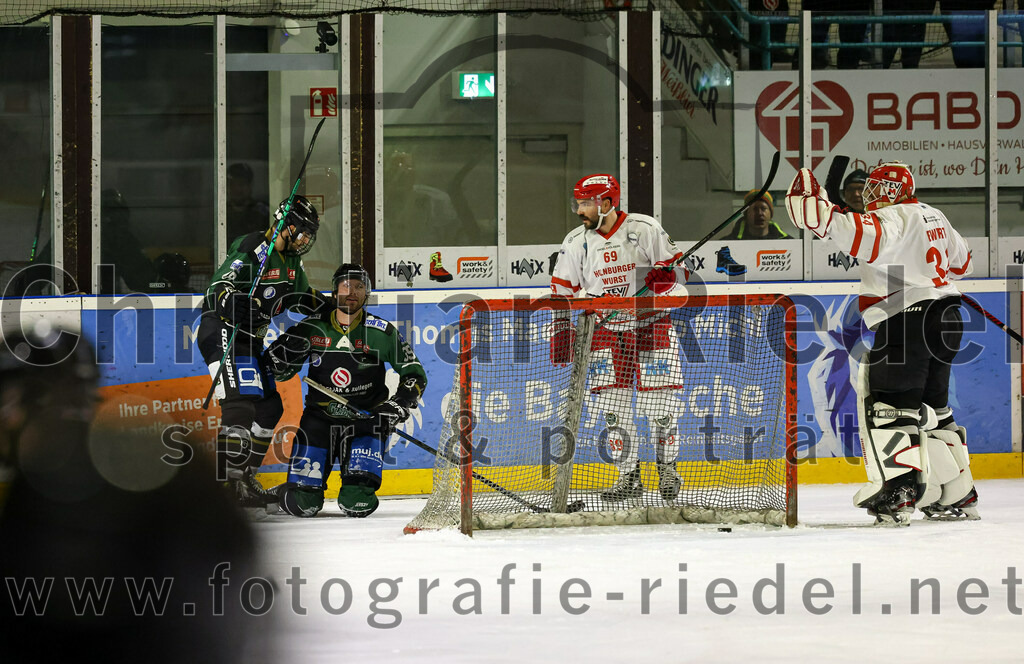 2023-03-14_056_TSV_Erding_gegen_TEV_Miesbach | Erding, Deutschland, 14.03.2023:
Eishockey, Bayernliga Playoffs 2022 / 2023, Halbfinale, TSV Erding gegen TEV Miesbach, Endergebnis: 5:3

Foto: Christian Riedel / fotografie-riedel.net