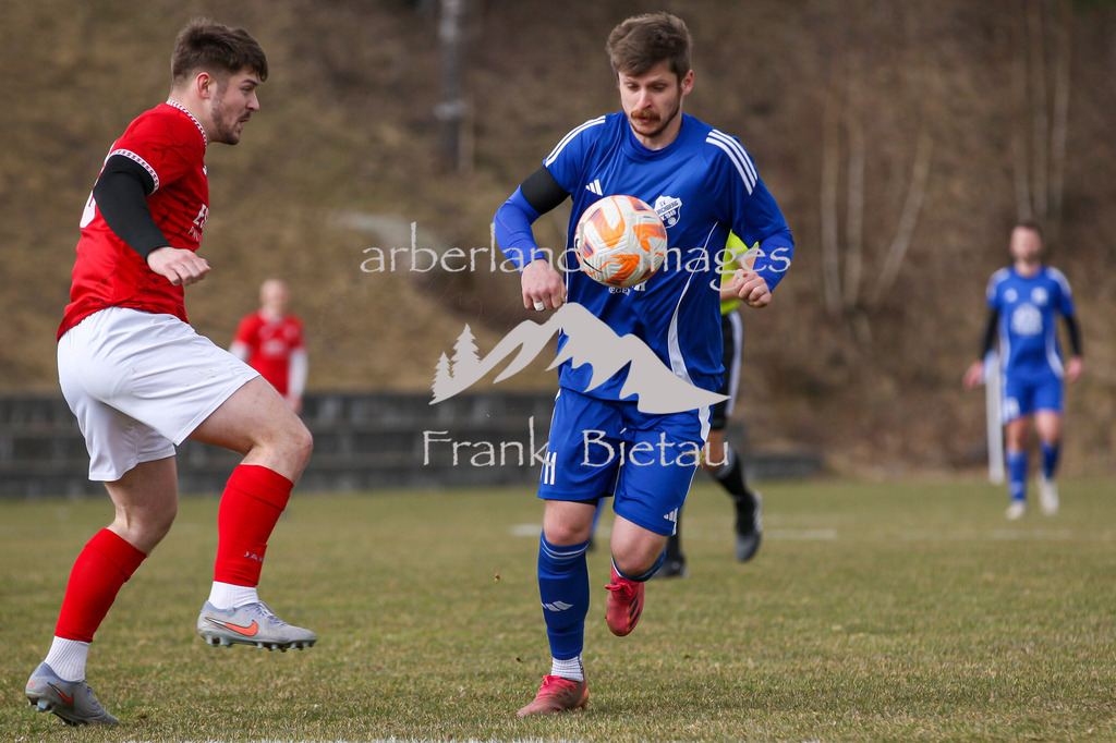 993T5662 | Medien- Sport- Entertainmentfotos