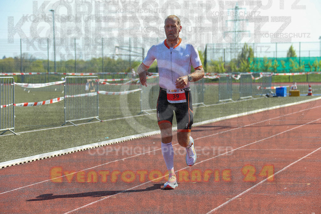 220424_1155_EX1_5051 | Sportfotografie im Rhein-Sieg Kreis, Köln, Bonn, NRW, Rheinland Pfalz, Hessen, etc. Unser Tätigkeitsfeld umfasst den Laufsport vom Volkslauf über den Marathon, Duathlon, Triathon bis zum Ultralauf wie Kölnpfad Ultra oder Schindertrail.