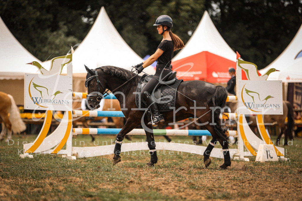 SoShow00184 | Leoni Ertmer Photography - Realisiert mit Pictrs.com