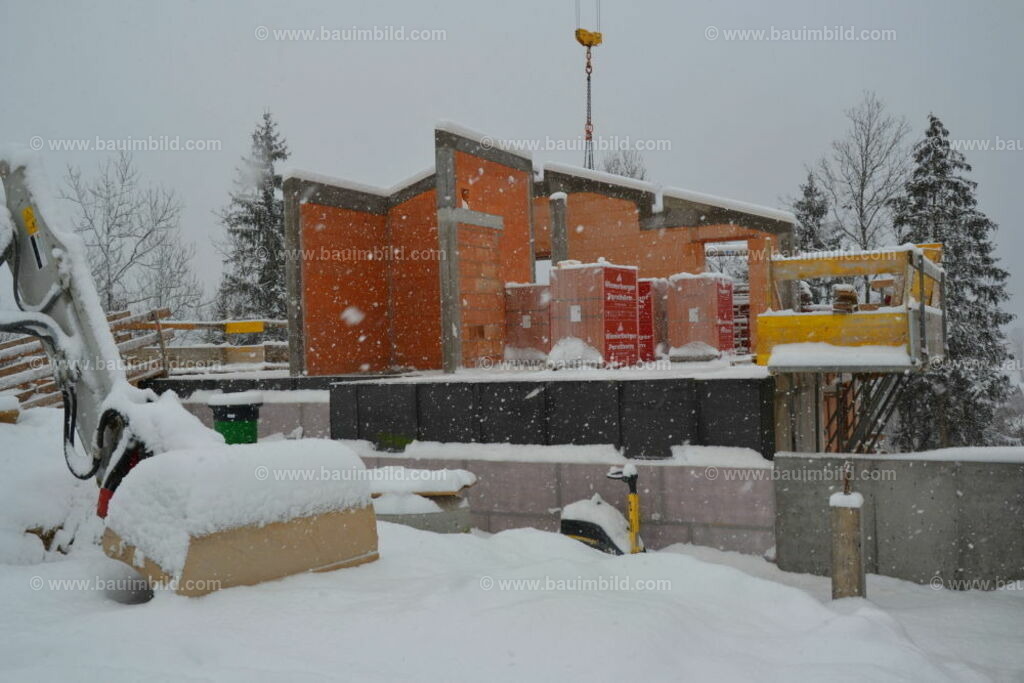 bib-hbablauf-rohbau-abkd-0142 | Nach LV-Leistungsgruppen sortierte Detailfotos über den Bau eines Hauses. Alle Hausbau-Bilder direkt vom Urheber und Autor der Website Haus-Selber-Bauen.com
