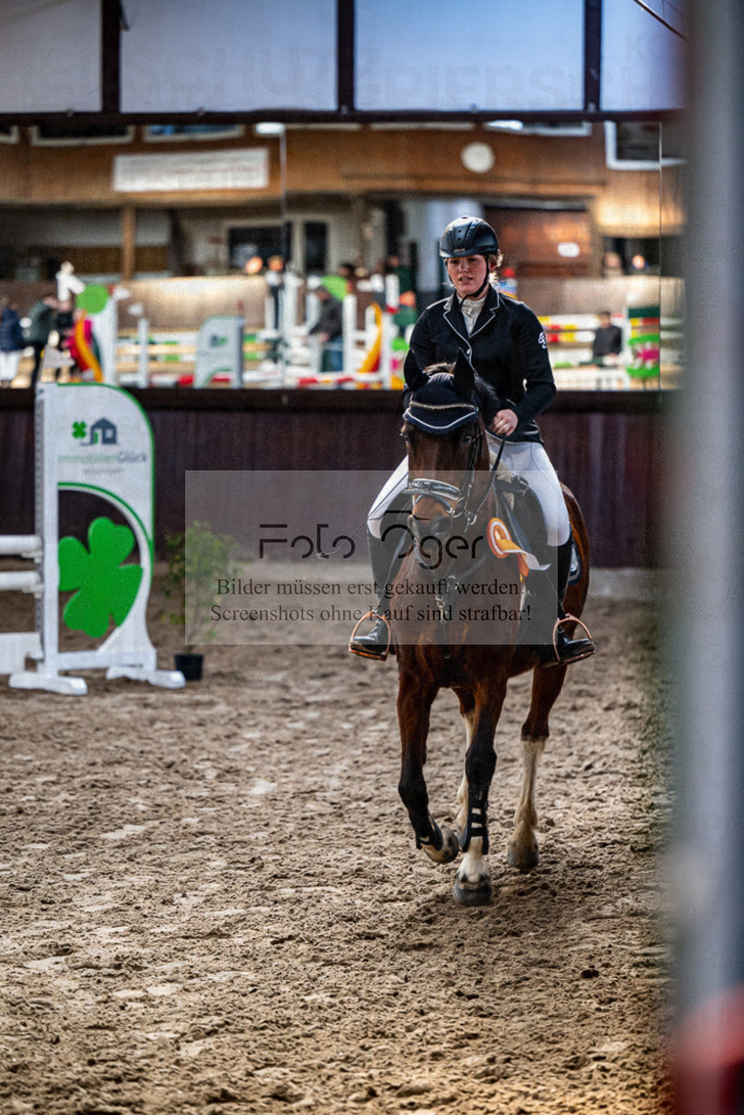 20240309-DOS_6457 | Entdecke hochwertige Reitturnierfotos von Foto Oger. Professionell, emotional und authentisch – jetzt Lieblingsmomente im Shop bestellen.Deutschlandweite Turnierfotografie. - Realisiert mit Pictrs.com