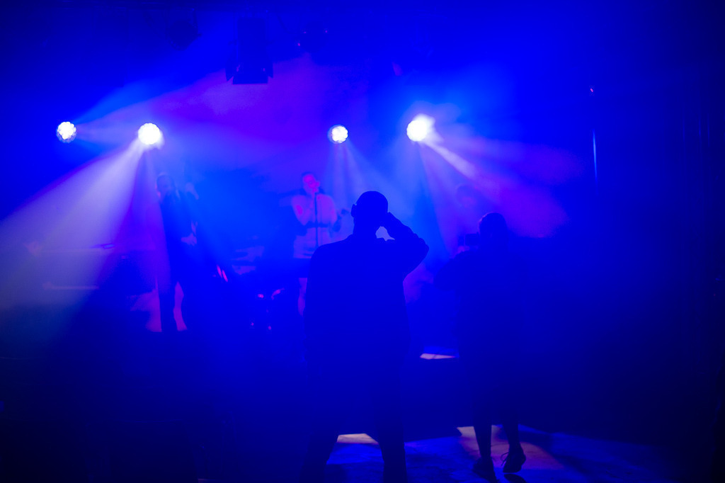 Disco Lounge im Forte Belvedere Leisnig | Disco Lounge mit Helena Forster meets Klazz Brothers im Forte Belvedere Leisnig zum Festival Hallo Leisnig 2022. - Realisiert mit Pictrs.com