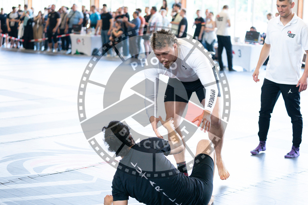 20240608PBB03570 | Fighters compete during the ILLCS VII summer edition luta livre competition in Hannover, Germany, on June 8, 2024.