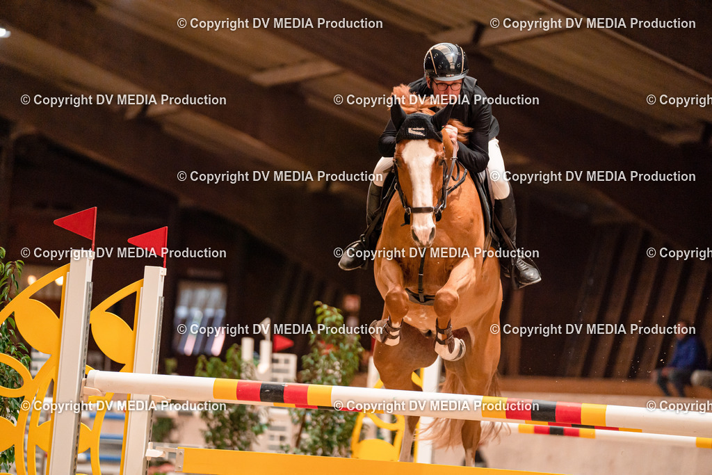 Springen Tag 1-800 | dv-media-shop - Realisiert mit Pictrs.com