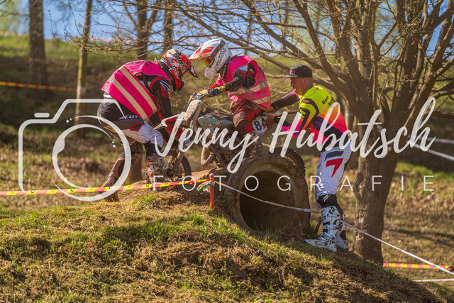 JHF.ECHT.4h.Samstag928 | jennyhubatsch-endurofotografie