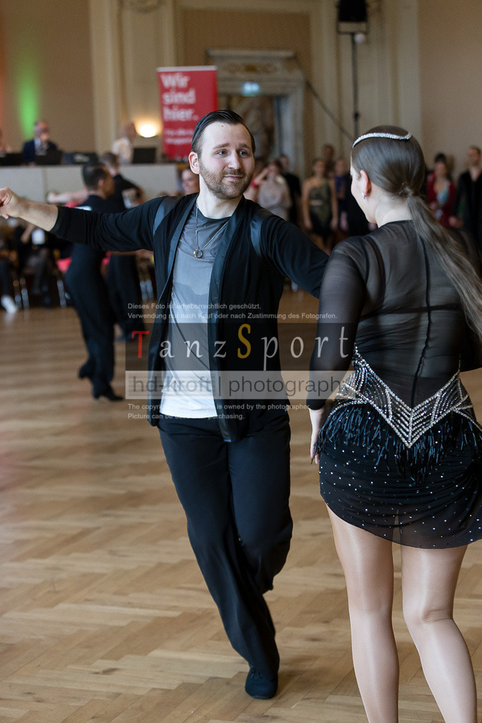 IMG_2914 | Tanzsportbilder, Standardtanz, Lateintanz, WDSF, DTV, LTVB, dancecomp, goc, hessen tanzt, blaues band der spree, walzer, tango, wiener walzer, slowfox, quickstepp, samba, rumba, cha-cha-cha, paso doble. jive, hd-kroft photography, turniertanzsport