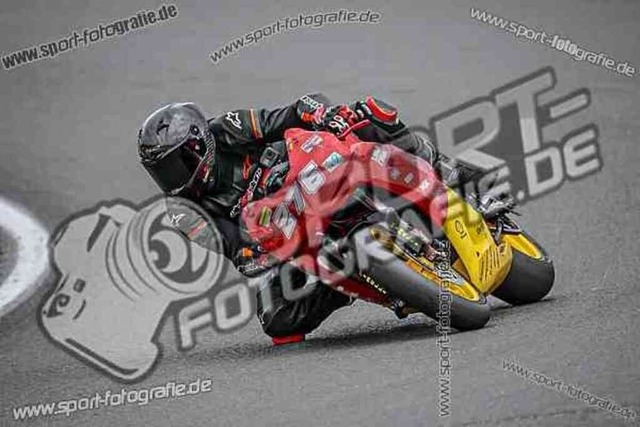 pubi1584 | Professionelle Fotos von Sportveranstaltungen, aber auch Hochzeiten und anderen Events. - Realisiert mit Pictrs.com