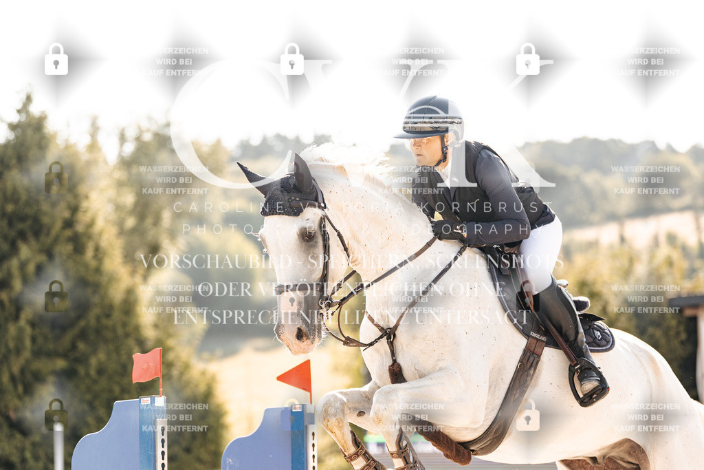 CK901580 | Turnierfotografie Pferdefotografie Trier Rheinland-Pfalz Pferdesport Reitsport Tierfotografie Sportfotografie Pferdevideo Pferdevideografie Equestrianvideography equestrianphotography  - Realisiert mit Pictrs.com