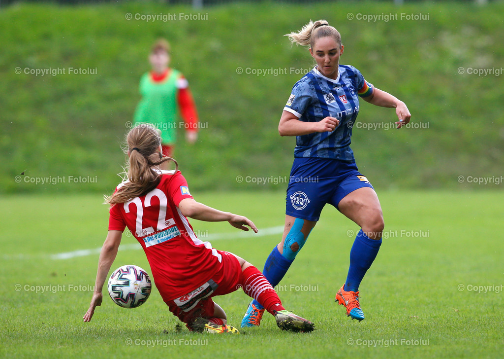 A_LUI_180922_30 | SPORT,FUSSBALL,PLANET PURE FRAUEN BUNDESLIGA SPG UNION KLEINMUENCHEN/BLAU WEISS LINZ—SKV DER POOLBAUER ALTENMARKT 18.09.2022 IM BILD: KATHARINA MESSTHALER (KLEINMUENCHEN ) UND MICHALE NEDOROSTOVA  (ALTENMARKT) FOTO:FOTOLUI