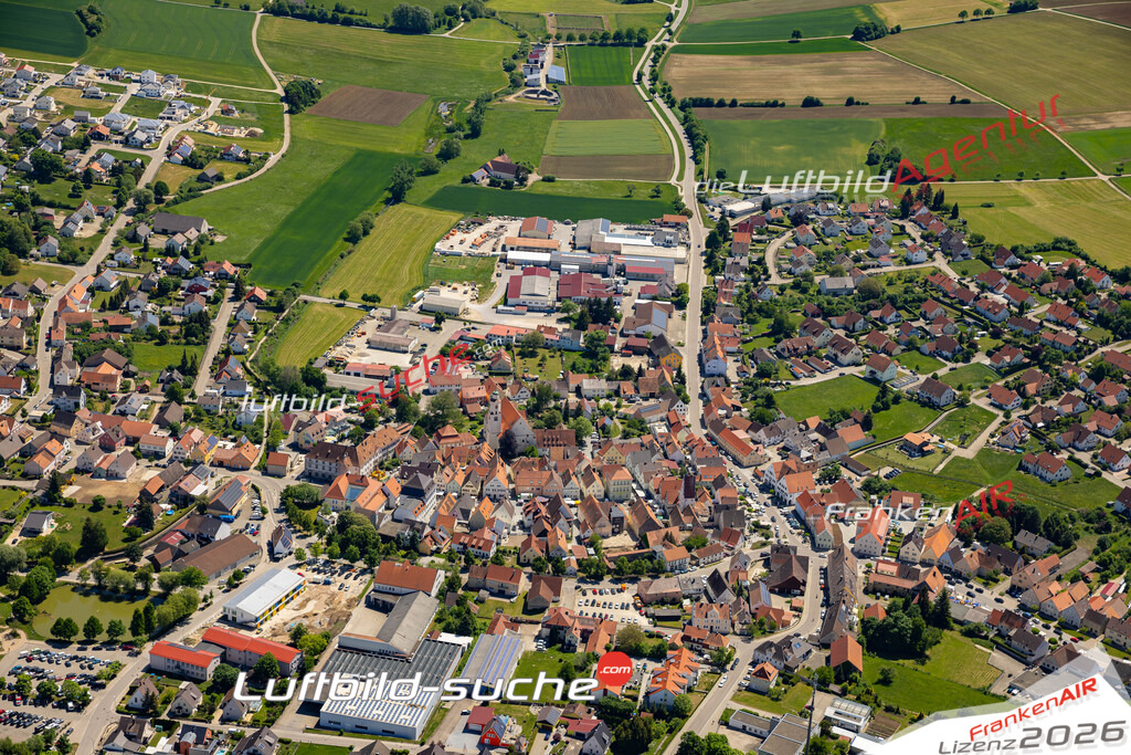 Das Luftbild der Stadt Monheim wurde 2022 vom Flugzeug heraus erstellt (keine Drohnen-Aufnahmen) Aufnahmehöhe ca.450 Meter- hohe Bildauflösung und Druck-Qualität. Garantiert!