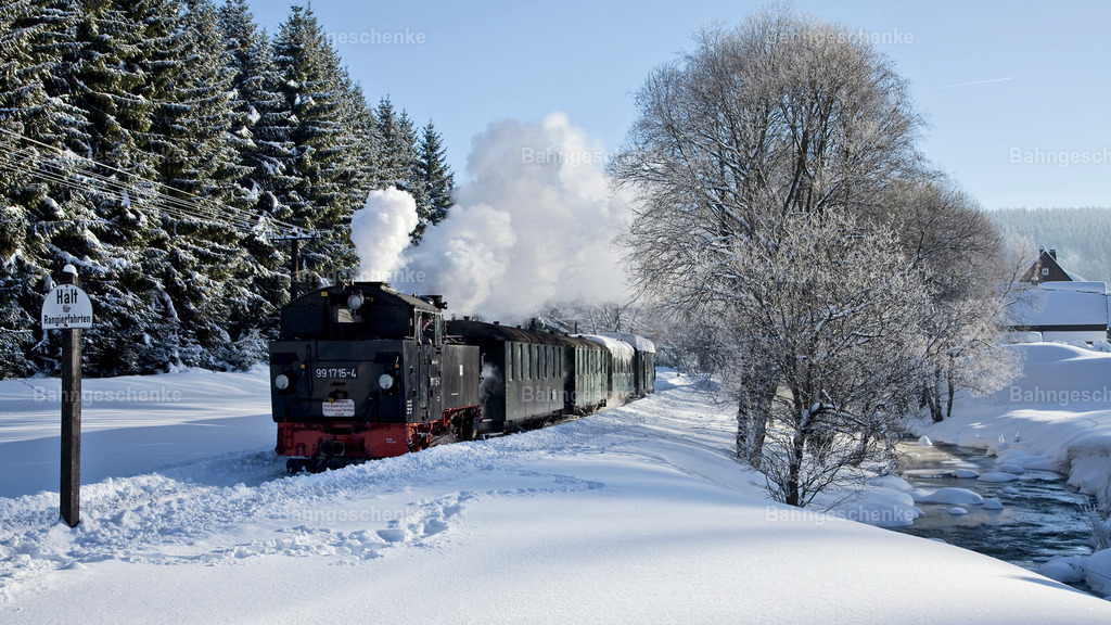 PRESS991715Schloessel2p291210 | Stöbern Sie durch einzigartige Aufnahmen und finden die perfekte Aufnahme für jeden Eisenbahnentheusiast! Stellen Sie sich aus einer Reihe von Möglichkeiten wie der Druck auf Leinwände, Fotoposter, Kalender oder Magnetfotos Ihr Geschenk zusammen - Realisiert mit Pictrs.com