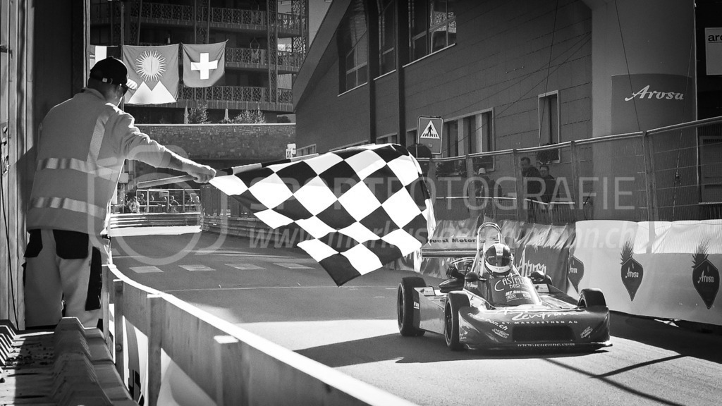 19. Arosa ClassicCar 2023 - 2. September 2023 | 19. Arosa ClassicCar 2023
Arosa, Schweiz
Sturzenegger Fritz aus Au mit der Startnummer 310 in einem FEE Super Vau, Jahrgang 1978, in der Klasse Classic Trophy.
@arosaclassiccar, @arosa.official, #arosaclassiccar, #arosa, #76curves, #classiccar
Bild: Sportfotografie Markus Aeschimann | www.markus-aeschimann.ch - Realisiert mit Pictrs.com