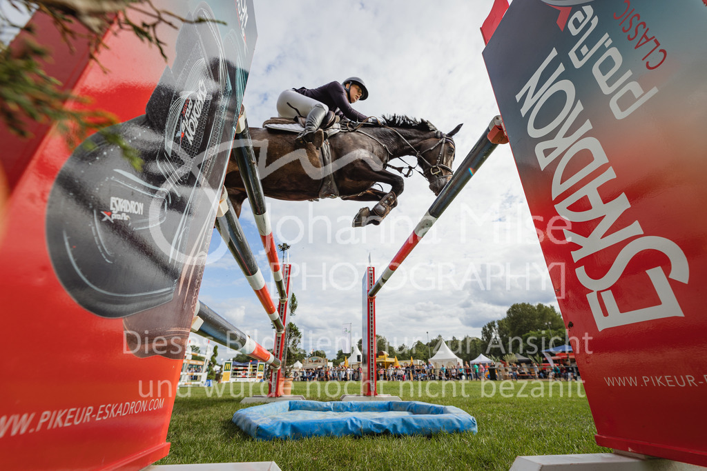 220715_LC_Youngster-S-630 | Deine schönsten Turniermomente als professionelle Fotos! Entdecke hochwertige Pferdesport-Fotografie im Online-Shop. Jetzt Fotos finden & bestellen!