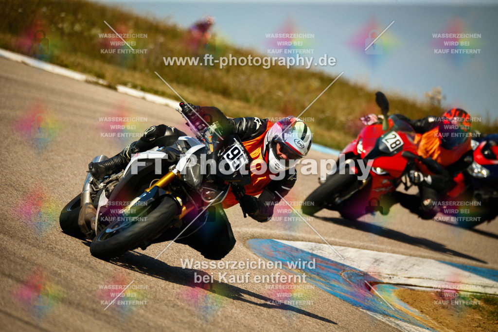 _MOT9368 | Hier findet Ihr Bilder von Touristenfahrten auf der Nürburgring Nordschleife oder von anderen Veranstaltungen die ich besucht habe. Viel Spass beim Durch Schauen 