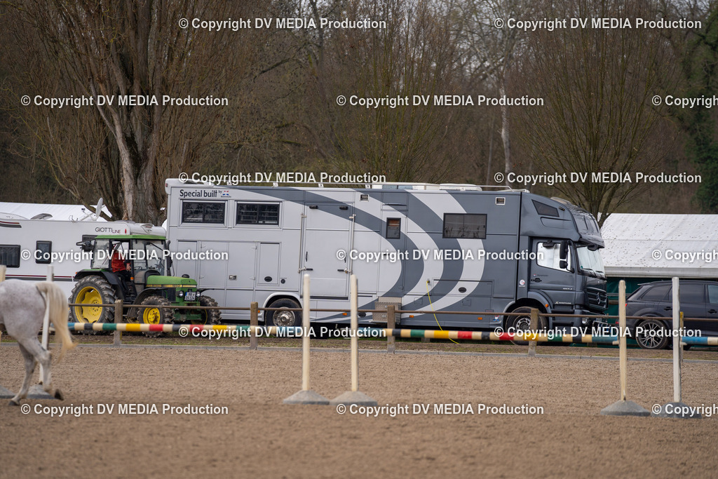 Springen Tag 3-442 | dv-media-shop - Realisiert mit Pictrs.com