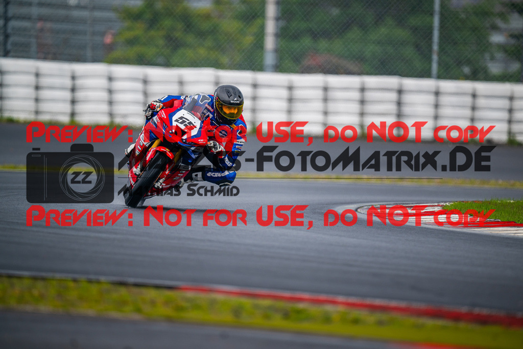 MaZZes_FotoMatrix_240830_6007705_3229 | STK1000