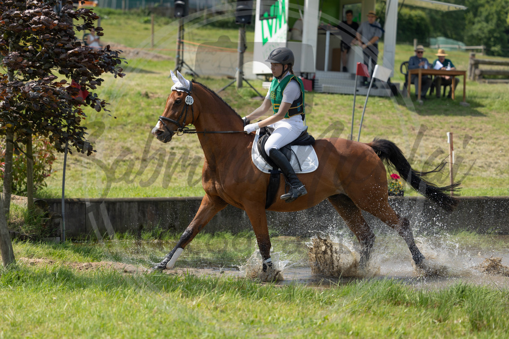 994A0756 | sabrinanicolaifotografie - Realisiert mit Pictrs.com