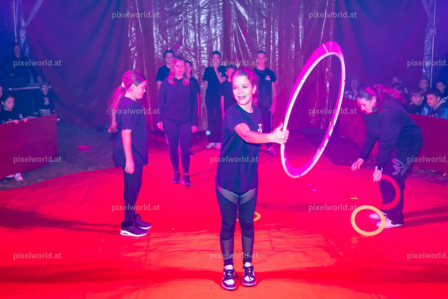 Zirkusvorstellung der MS Feldkirchen Digital | Bildershop von pixelworld.at - Realisiert mit Pictrs.com