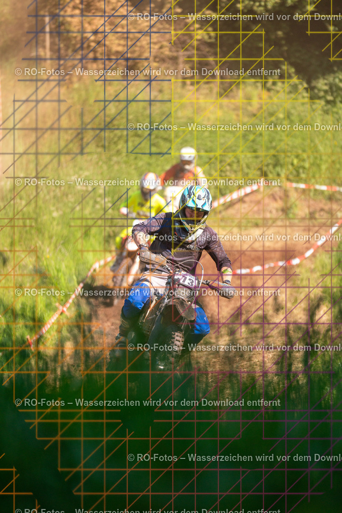 Wolfshausen 3 Lauf -1479 | Sportfotografie von RO-Fotos: Motorsport, Motocross, Enduro, Laufveranstaltungen und Triathlon. Professionelle Fotos von Sportlern und Events. - Realisiert mit Pictrs.com