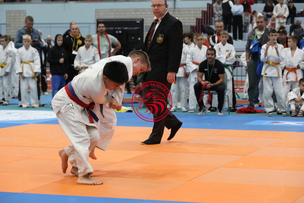 1J7A2735 | Fotos vom Adler Cup - Pictures from Adler Cup

Hier findet Ihr alle Eindrücke und großen Momente der Adler Cup Wochenenden. Here you will find all impressions and great moments of the Adler Cup weekends. - Realisiert mit Pictrs.com