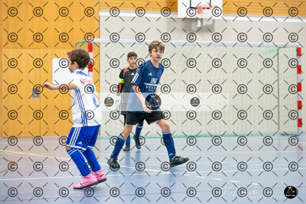 20251129_FCR-Hallenturnier-D_RAW-1_023-40 | Sport und Naturfotografie von Roberto Esposito zeigt echte Momente Bewegung und die Schönheit der Natur. Ausdrucksstarke Bilder schaffen Emotionen.
