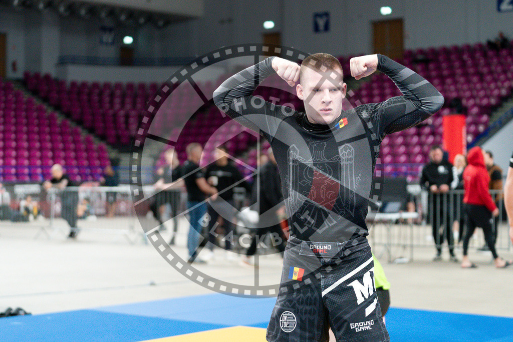 20250517PBB1318 | Athletes compete during the first day of the ADCC Amateur World Championship on May 15, 2025 in Warsaw, Poland. © Chiara Dazi / photoblackbelt