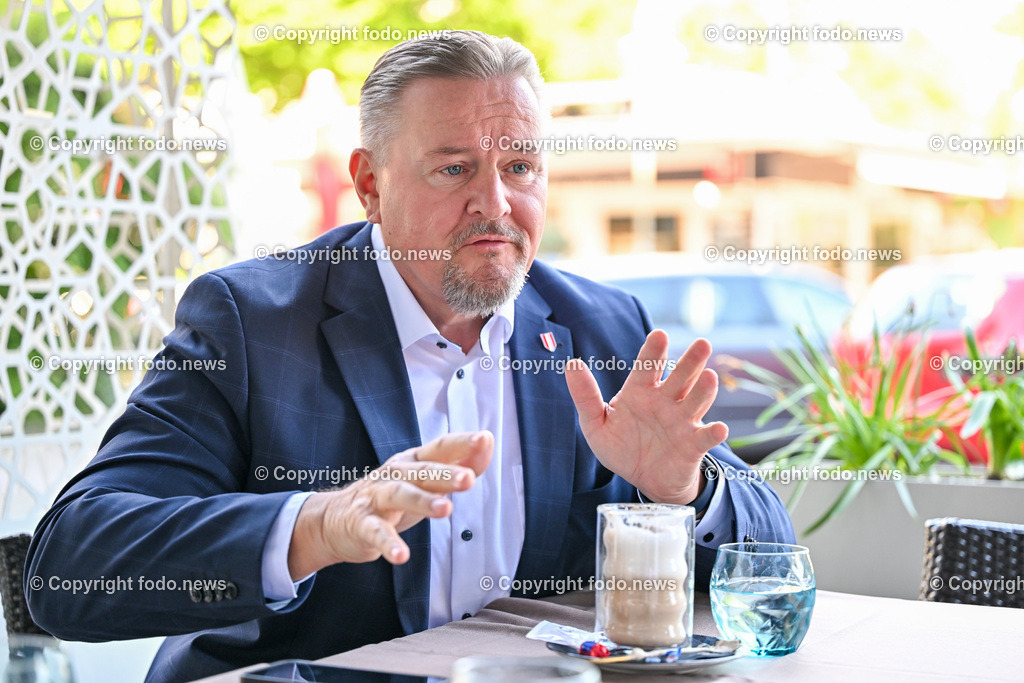 Roman Haider (FP_ Abgeordneter zum Europaeischen Parlament)_ 29.04.2024-16 | 29.04.2024, Linz, AUT, Linz, im Bild Roman Haider (FP, Abgeordneter zum Europaeischen Parlament)