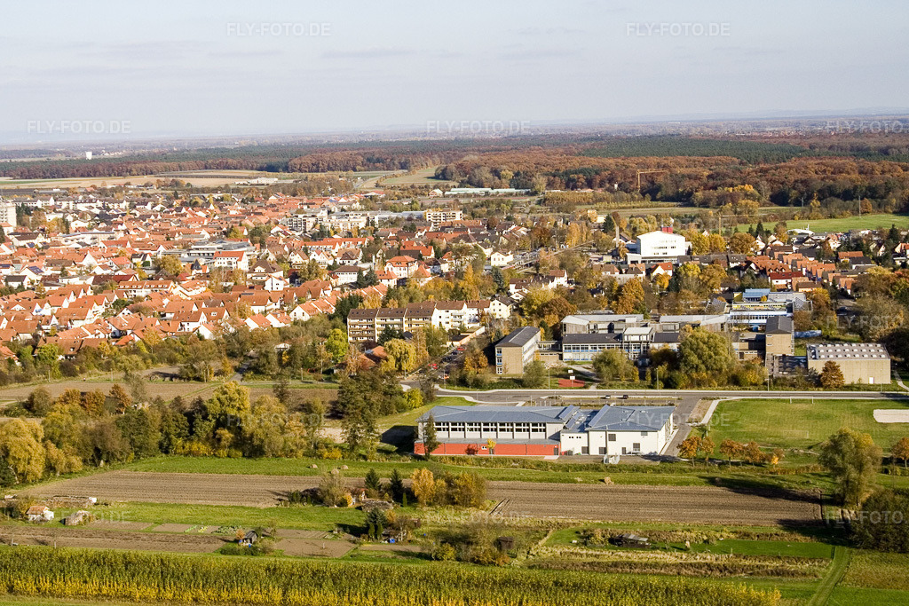 Luftbild: Bienwaldhalle Kandel in Kandel im Bundesland Rheinland-Pfalz in Deutschland. Foto: IMG_8867.jpg vom 05.11.2007 durch Werner Riehm/FLY-FOTO.de