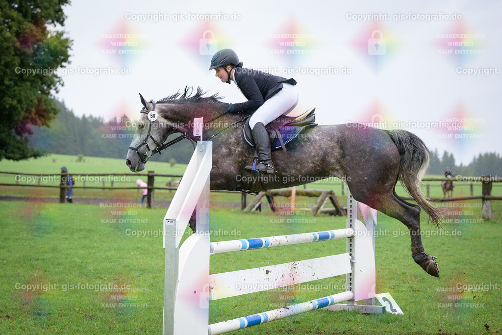 058_Miller_Nicola_Ducati-Diavel_A1_Springen_250802_03 | gis-fotografie