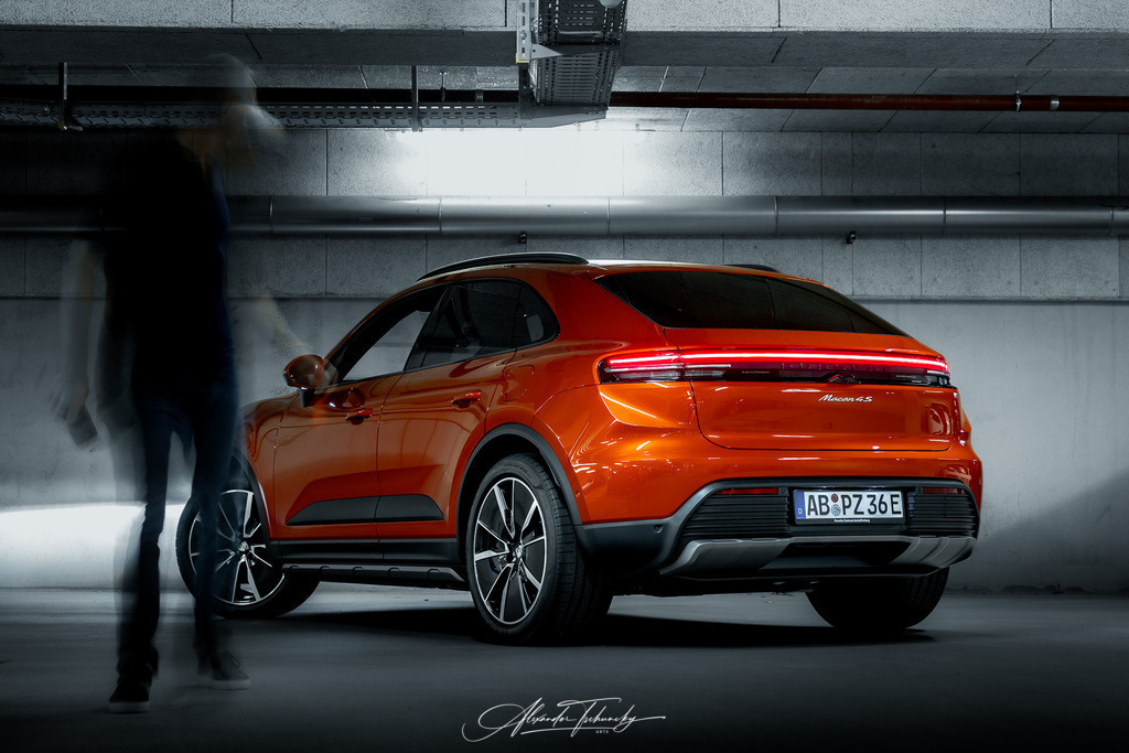 R6AT6813 _Alexander Tschuncky | Entdecken Sie die faszinierende Welt von Alexander Tschuncky Arts: Kreative Fotografie, atemberaubende Automobilkunst und hochwertiger Bilderdruck. Lassen Sie sich inspirieren! - Realisiert mit Pictrs.com
