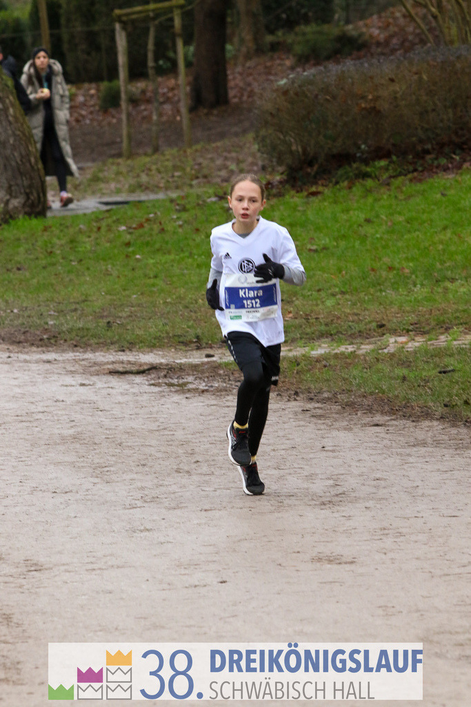 1700m Stadtwerke Jugendlauf | 3 Koenigslauf 2024 1700m Stadtwerke Jugendlauf - Realisiert mit Pictrs.com