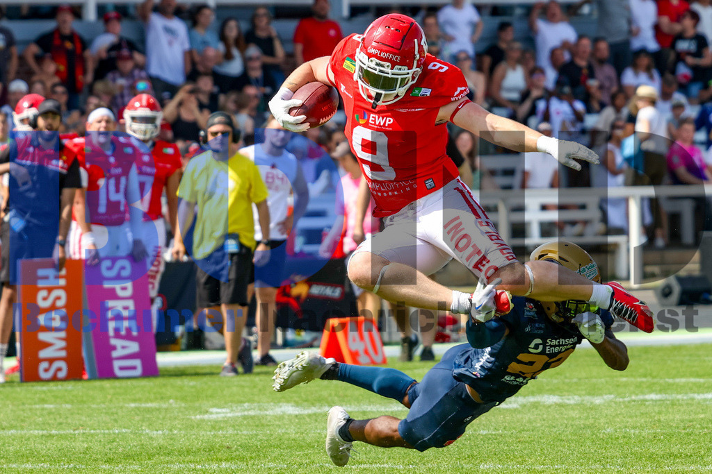 GFL: Potsdam Royals vs. Dresden Monarchs{date} -  | {headline}(Foto: Thomas Sobotzki / BOND) - Realisiert mit Pictrs.com