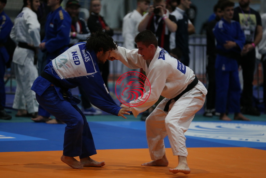 AT3Y2208 | Fotos vom Adler Cup - Pictures from Adler Cup

Hier findet Ihr alle Eindrücke und großen Momente der Adler Cup Wochenenden. Here you will find all impressions and great moments of the Adler Cup weekends. - Realisiert mit Pictrs.com