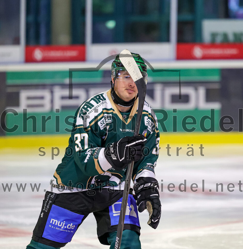 2025-09-14_086_TSV_Erding_gegen_EC_Peiting | Erding, Deutschland, 14.09.2025:Eishockey, Oberliga Süd 2025 / 2026, Testspiel, TSV Erding gegen EC Peiting, Endergebnis: 2:3Foto: Christian Riedel / fotografie-riedel.net