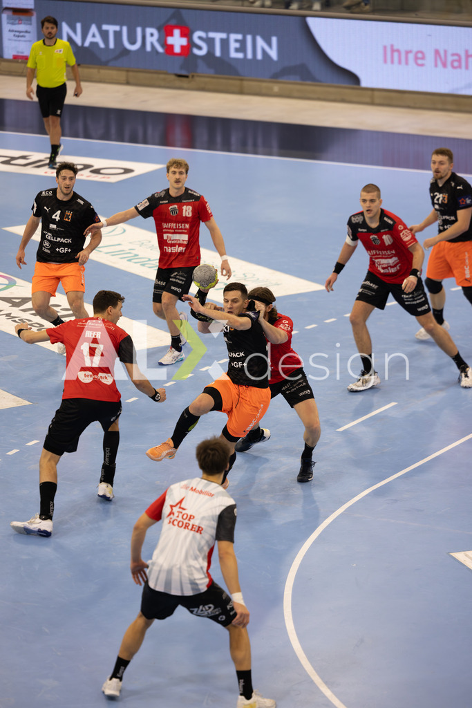 Handballen I Herren I Saison 2025-2026 I Quickline Handball League 2026 | Men I 18. Spieltag I Pfade Winterthur - Kadetten Schaffhausen I 20.12.2025 | Hochwertige Sportfotos kaufen & lizenzieren für Medien, Vereine, Agenturen & Sportler:innen. Entdecke professionelle Sportfotografie im Bildshop von Alexander Franzen. - Realisiert mit Pictrs.com