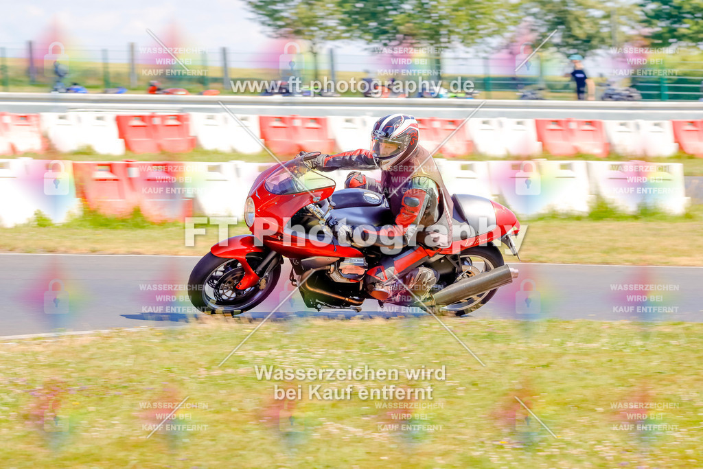 _MOT9110 | Hier findet Ihr Bilder von Touristenfahrten auf der Nürburgring Nordschleife oder von anderen Veranstaltungen die ich besucht habe. Viel Spass beim Durch Schauen 