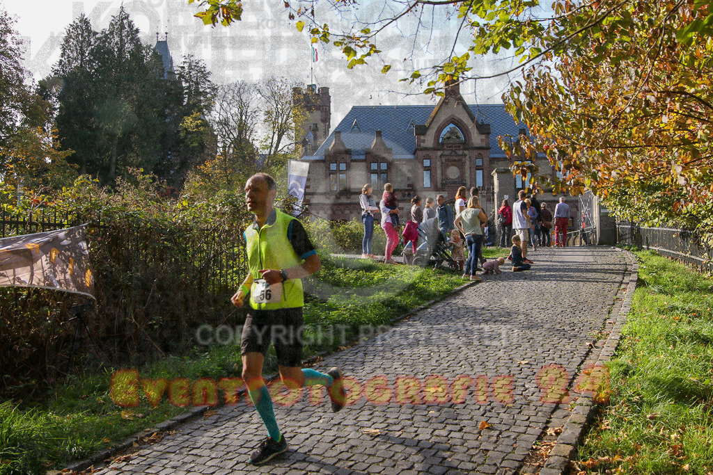 221030_1219_EV8_6001 | Sportfotografie im Rhein-Sieg Kreis, Köln, Bonn, NRW, Rheinland Pfalz, Hessen, etc. Unser Tätigkeitsfeld umfasst den Laufsport vom Volkslauf über den Marathon, Duathlon, Triathon bis zum Ultralauf wie Kölnpfad Ultra oder Schindertrail.